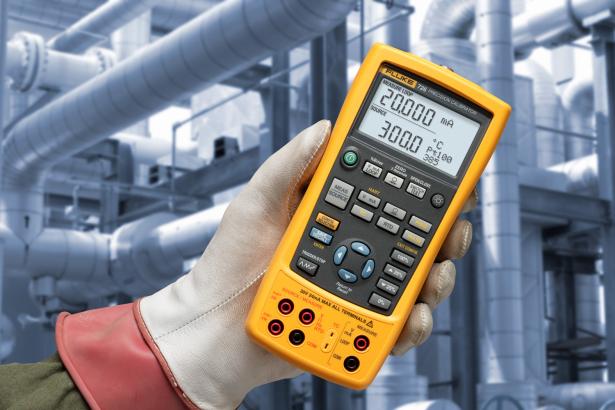 Fluke 726 Precision Multifunction Process Calibrator 2